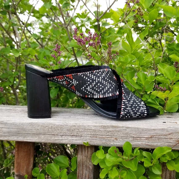 NIB The Mode Collective Sandstorm Low Mule - Picture 7 of 17